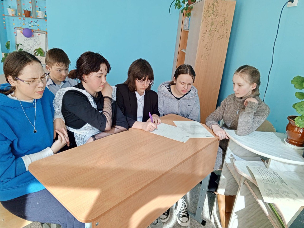 Профориентационное занятие – «Россия умная: узнаю о профессиях и достижениях в сфере образования»..