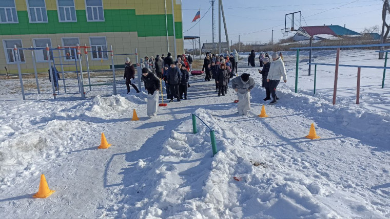 Военно-спортивная игра «Зарница»..